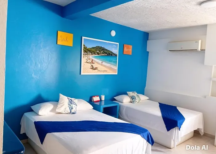Hotel Zihua Malibu 3*